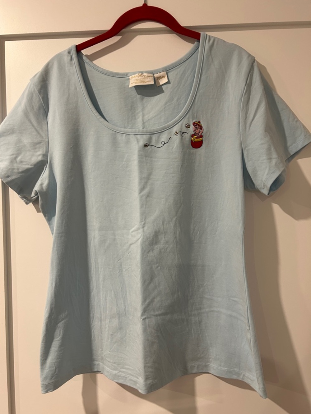 Stitch Shop by Loungefly Woemns 1XLEmbroidered Piglet light blue scoop neck tee